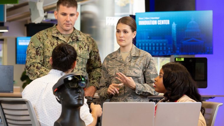Have a Security Clearance? Have a Career at Booz Allen